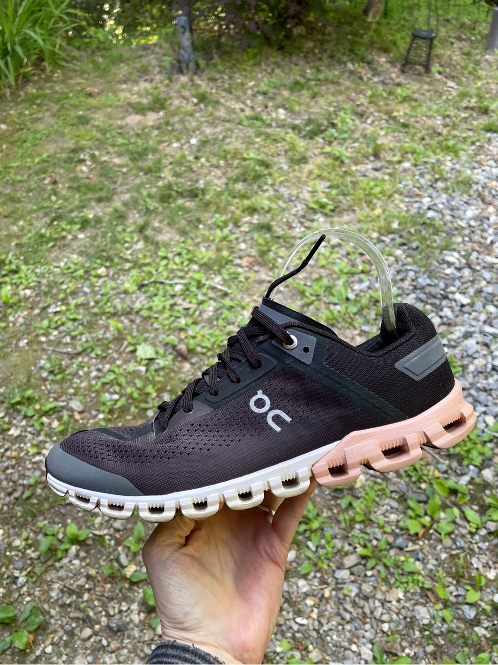 On Running Cloudflow Shoes Size 9.5 Women’s